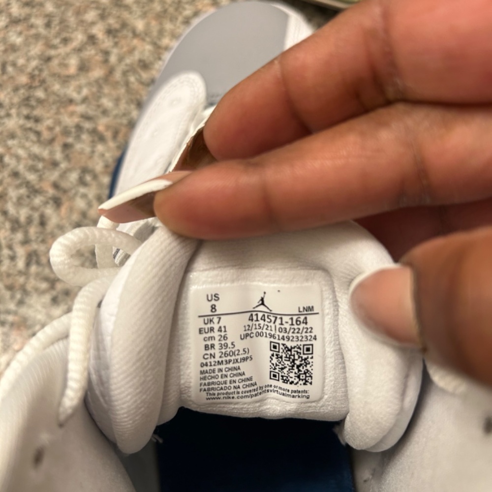 Jordans Worn Only Once!!! - image 7